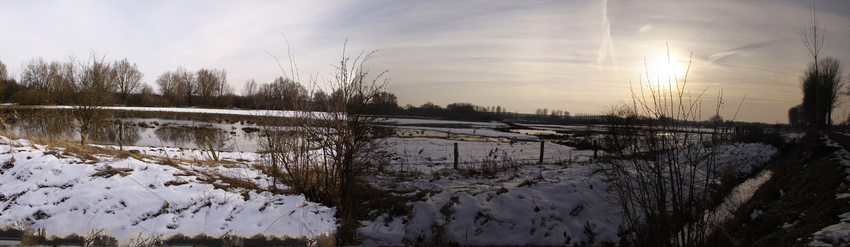 Späten Nachmittag am Niederrhein