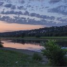 Später Abend an der Elbe