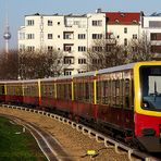 SPÄTER AM FERNSEHTURM VORBEI