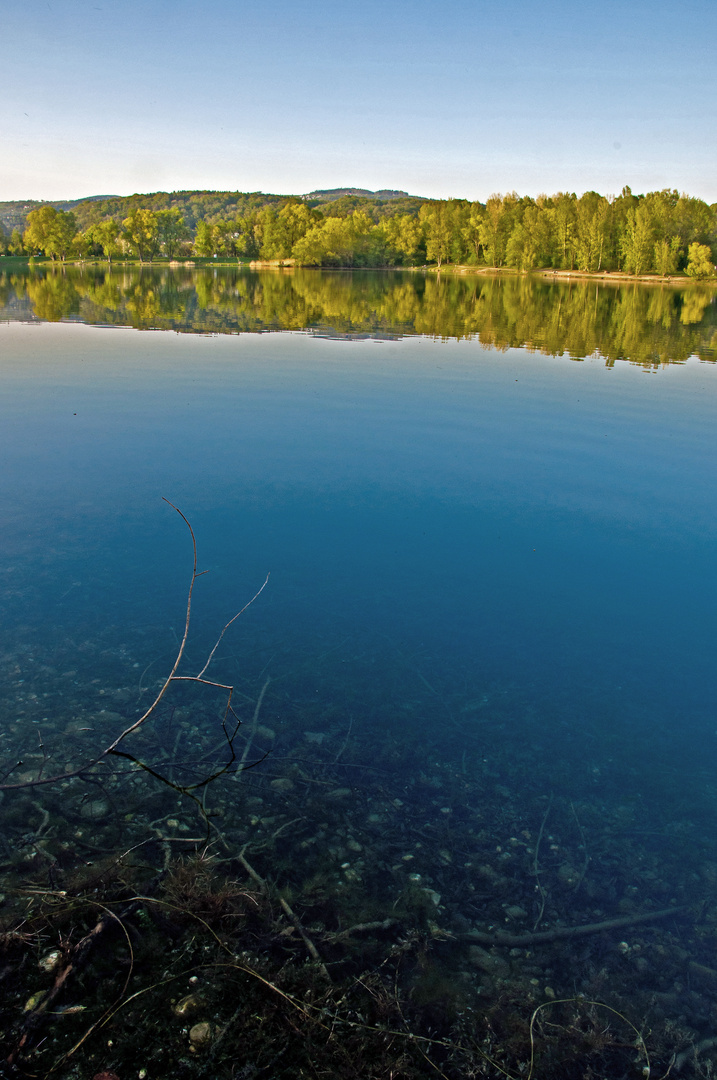 später nachmittag am See