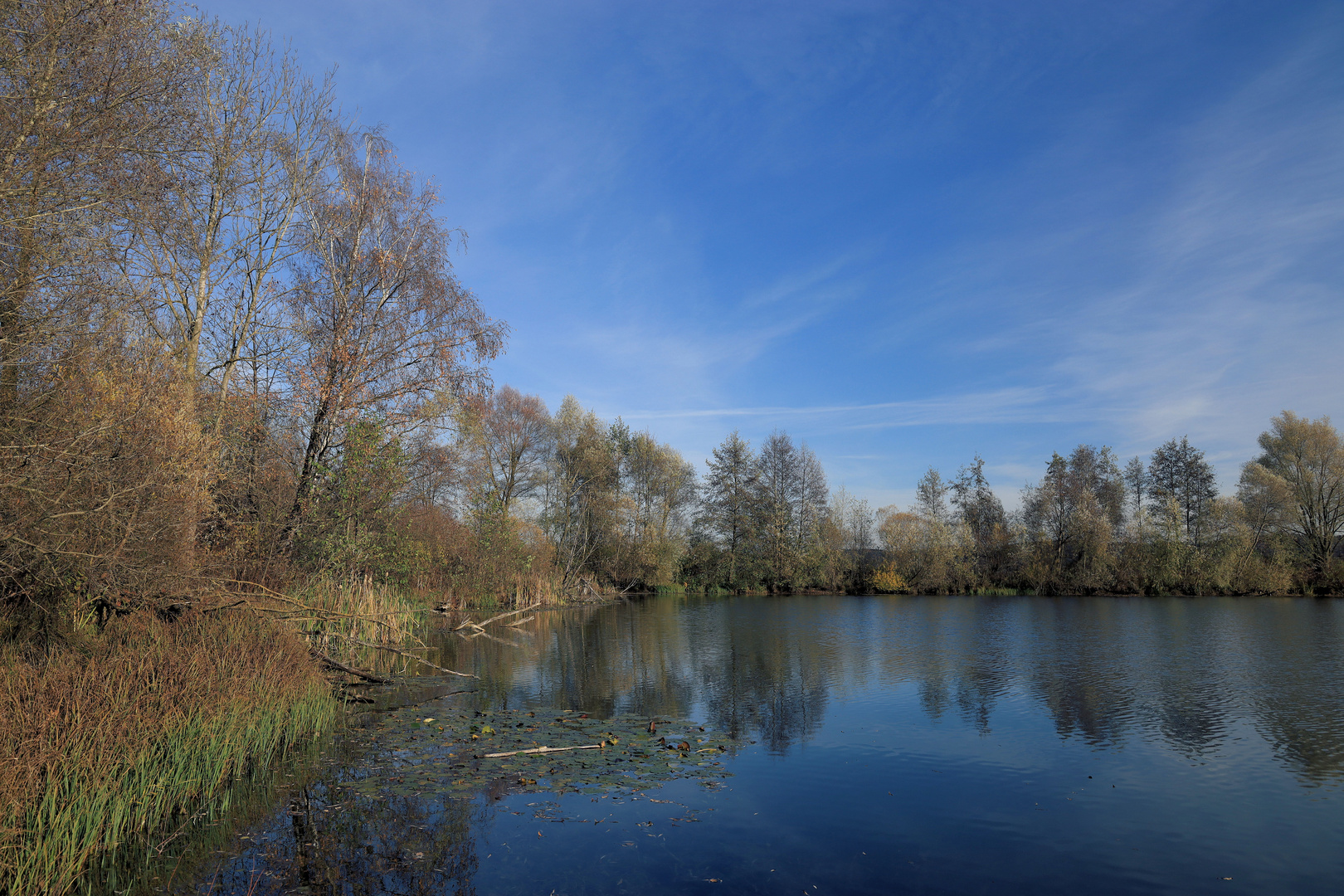 Spätherbst am See