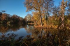 Spätherbst am See