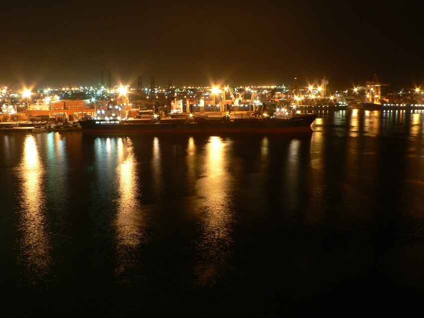 Spätschicht im Hafen von Alexandria