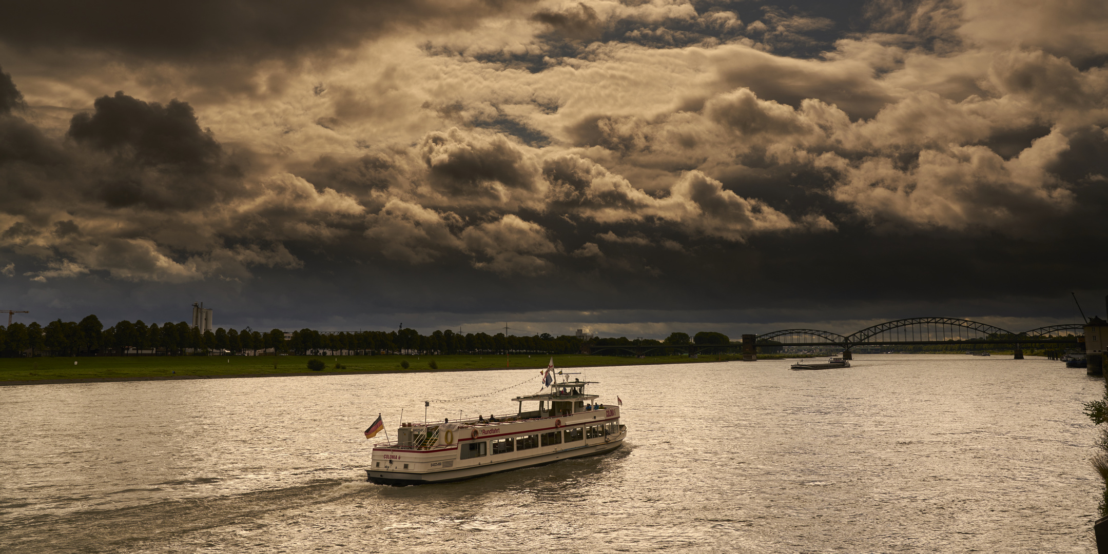 Spätsommer Rheinfahrt