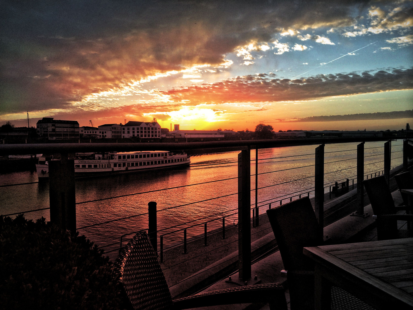 Spätsommerabend an der Weser