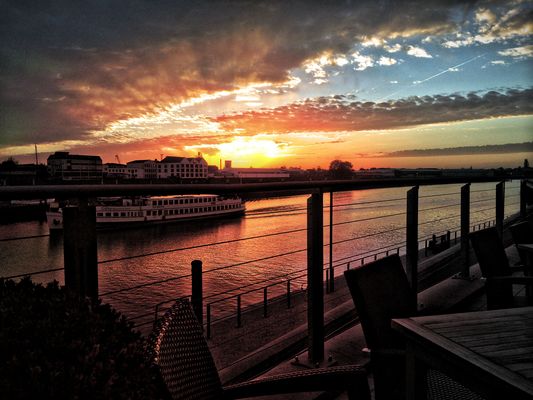 Spätsommerabend an der Weser
