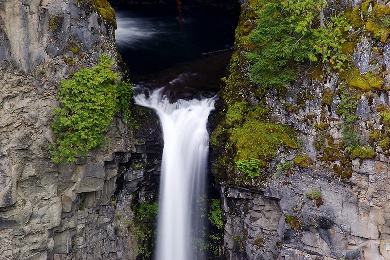 Spahat Falls