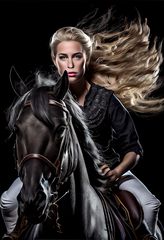 spain_horsewoman_blond_hair3