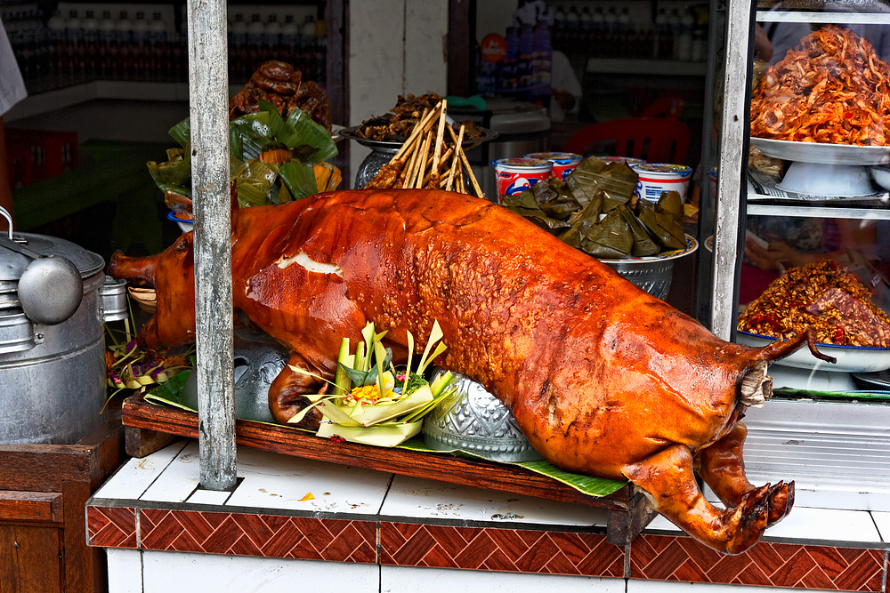 Spanferkel auf Bali