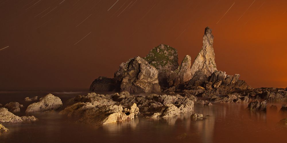 Spanien - Pendueles - La Playa de Castiellu von JanLeonardo Wöllert 