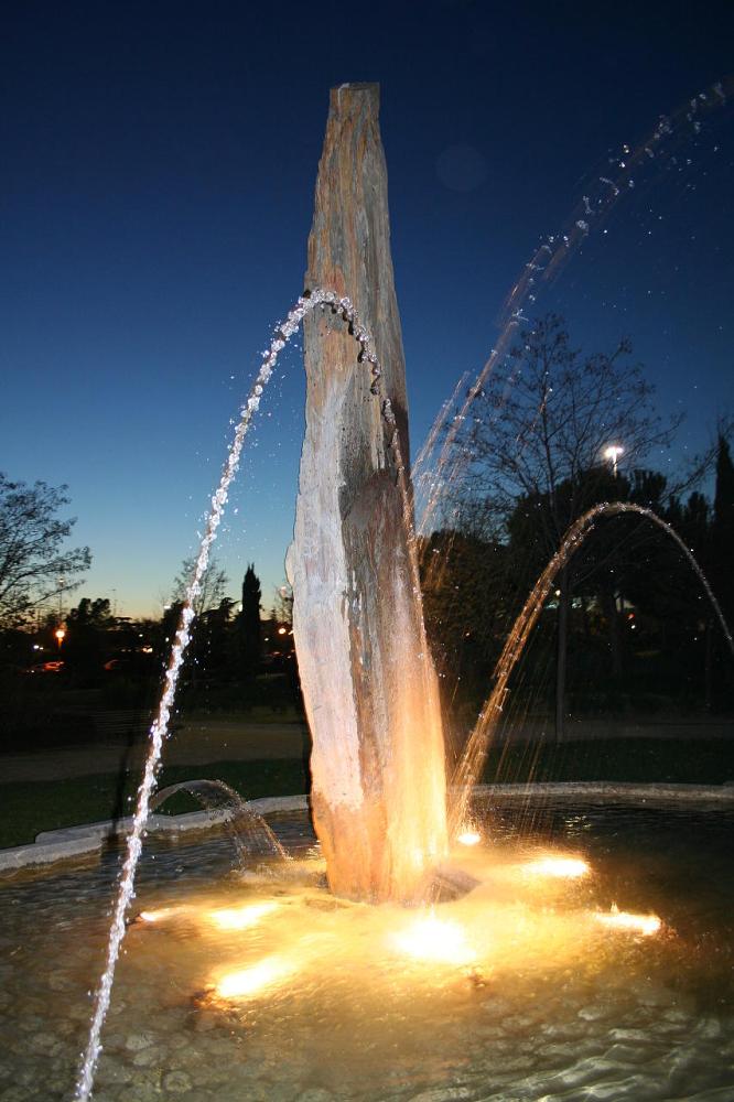 Spanischer Brunnen bei Nacht