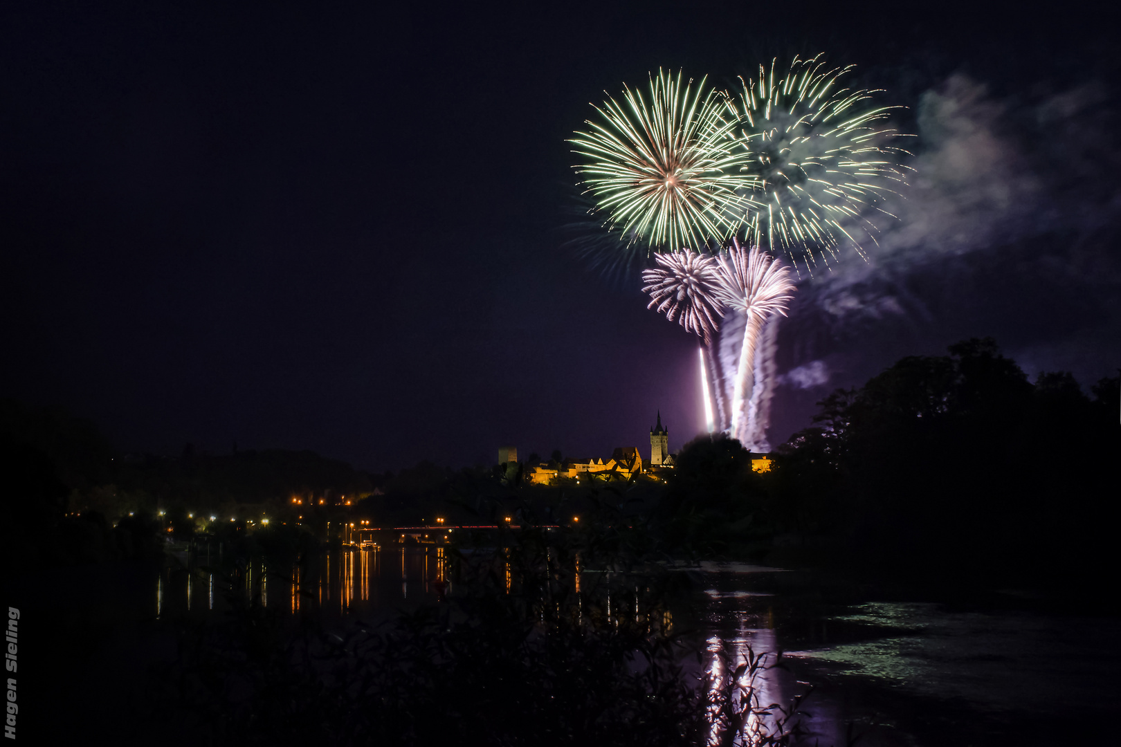 * * * Spanisches Feuerwerk am Neckar * * *