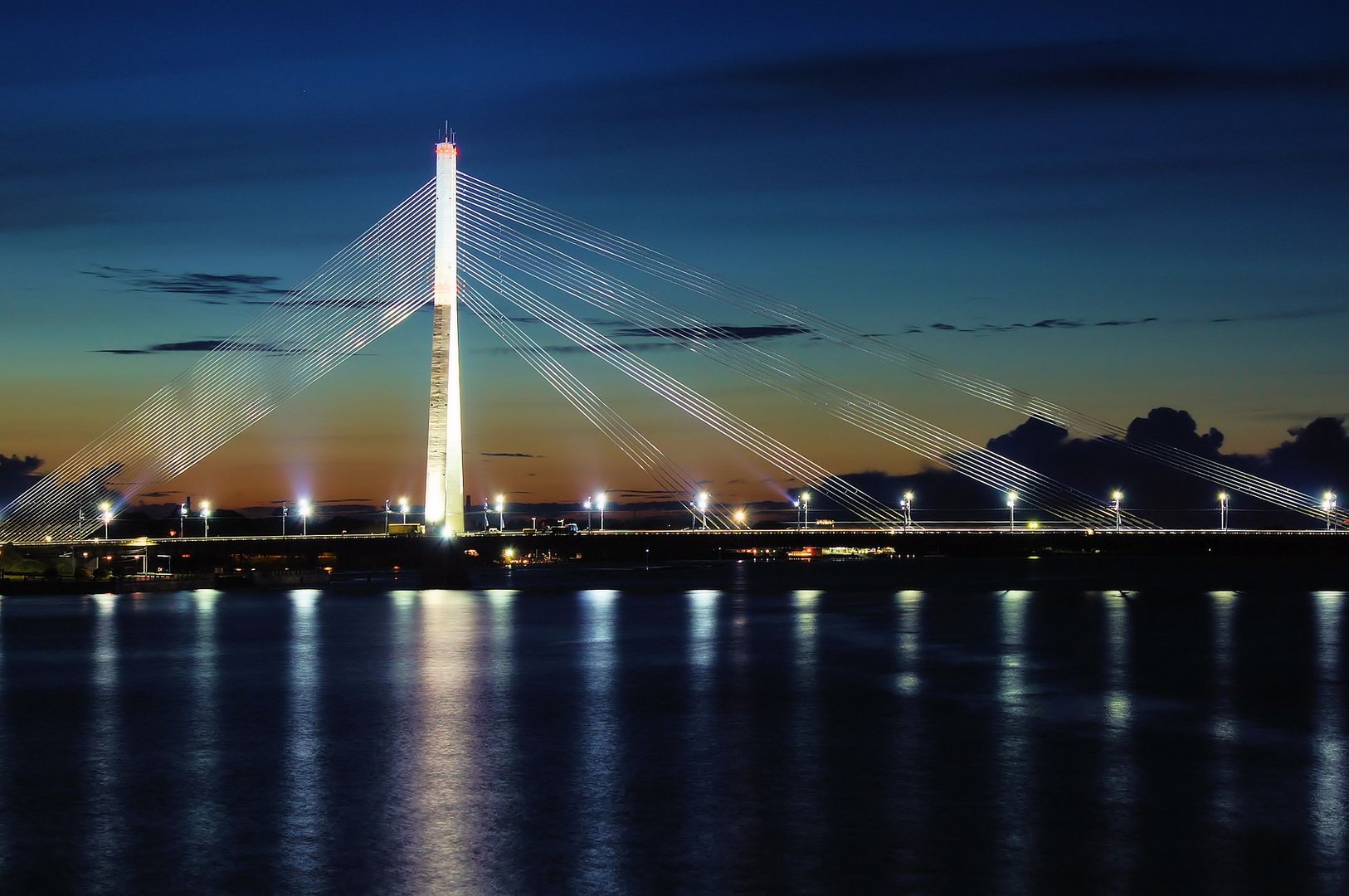 Spannseilbrücke in Riga