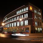 Sparkasse bei Nacht