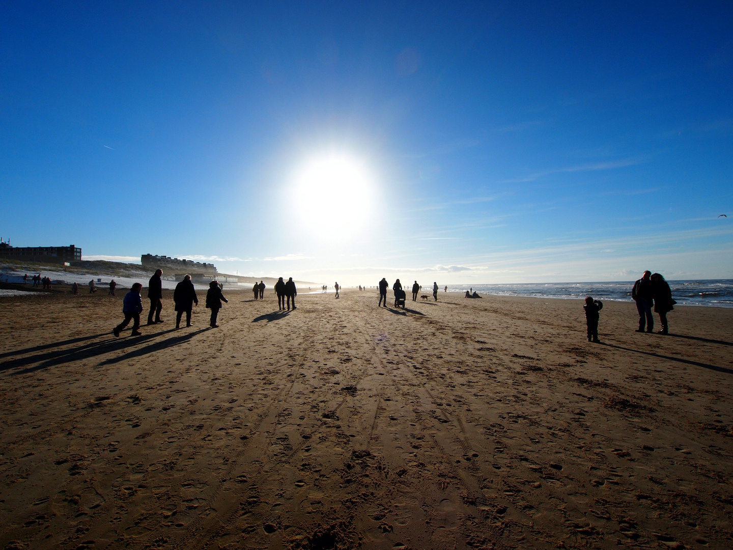 Sparziergänger am Strand