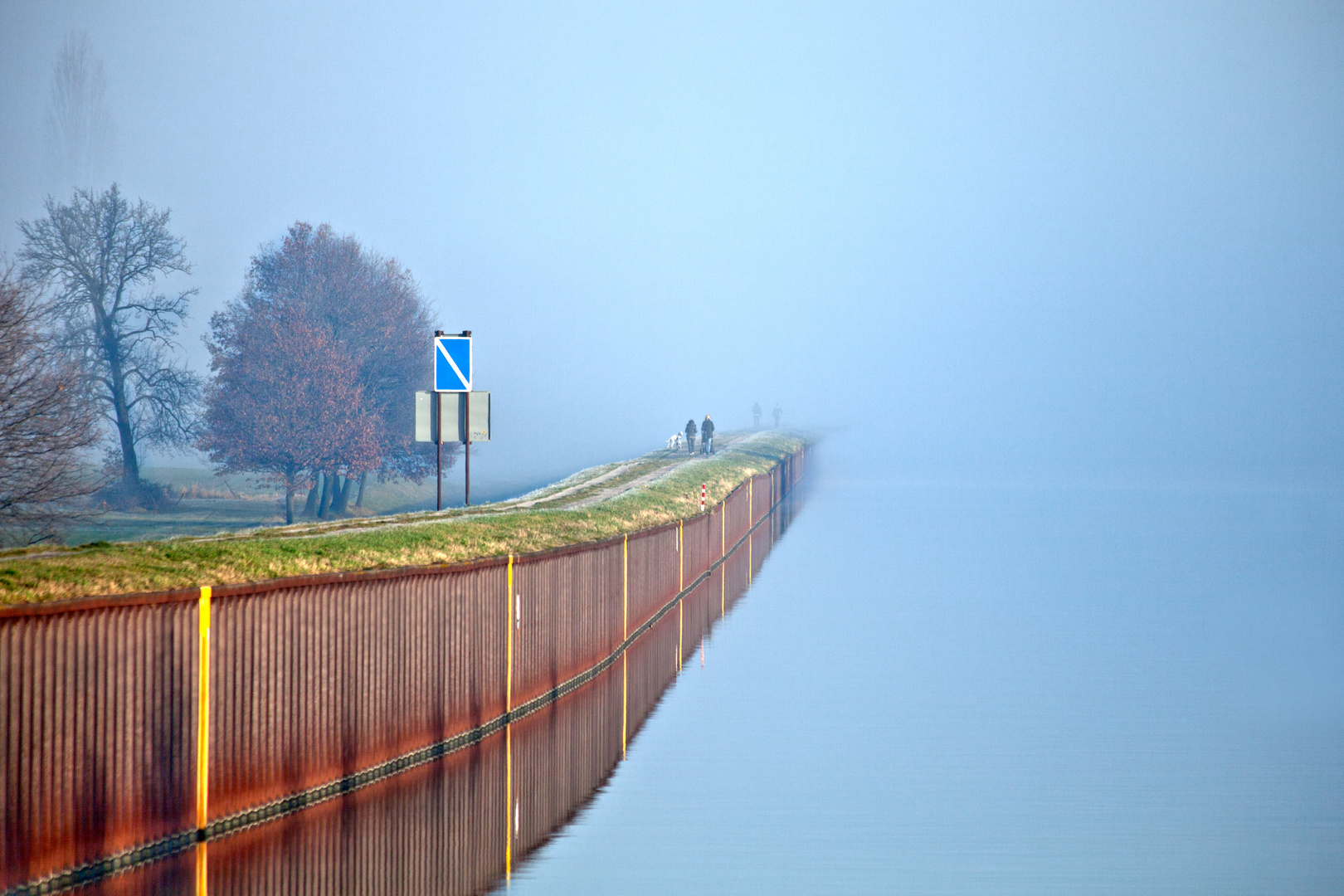 Spazieren am Kanal