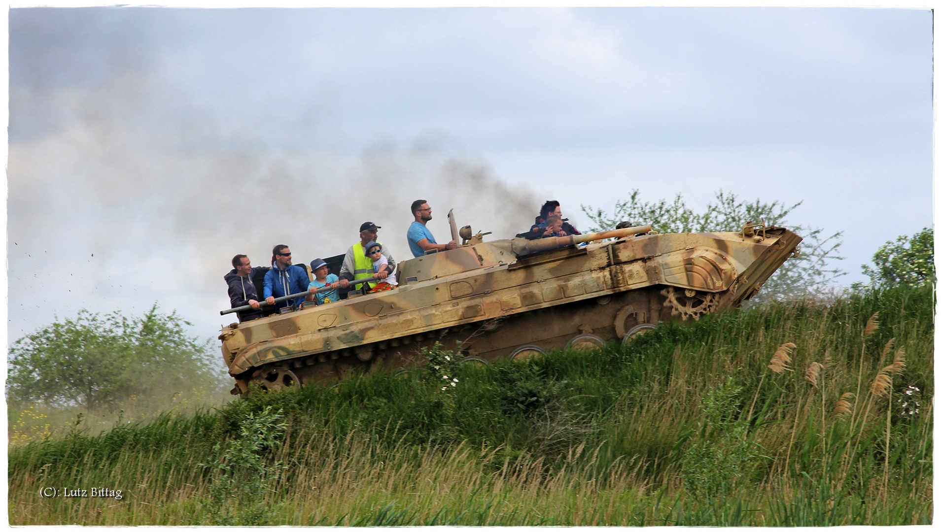 Spazierenfahren im Panzer