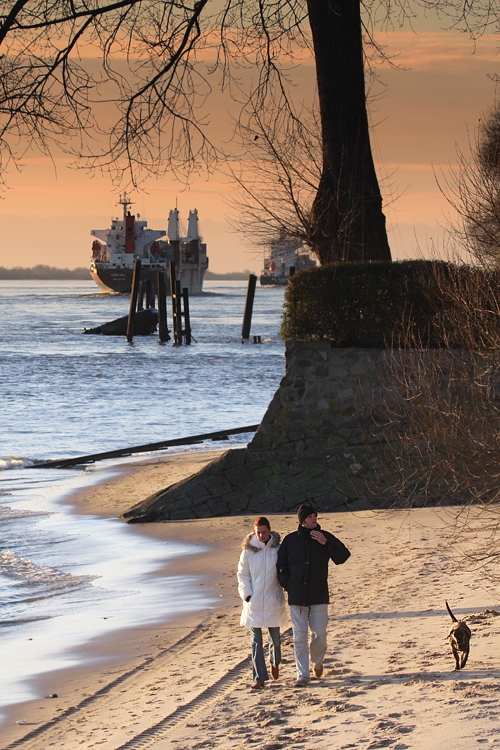 Spaziergang am Blankeneser Elbstrand