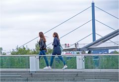 Spaziergang am Medienhafen Düsseldorf / Street 152