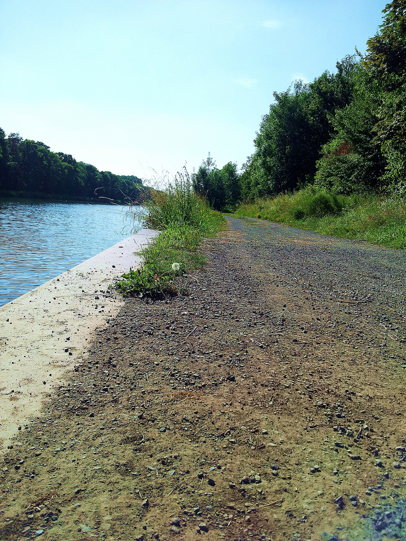 Spaziergang am Mittellandkanal