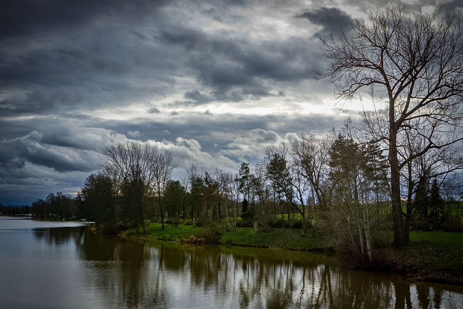 Spaziergang an der Talsperre