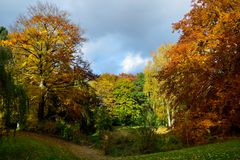 Spaziergang durch den Herbst