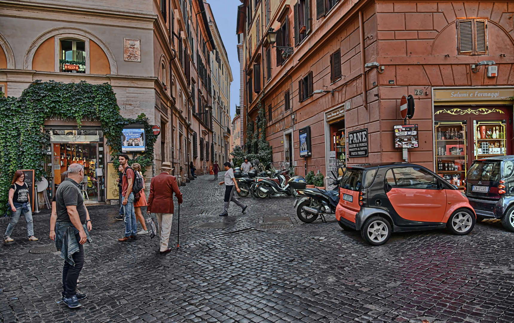 Spaziergang durch die Gassen von Rom