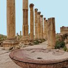 SPAZIERGANG DURCH DIE VERGANGENHEIT-JERASH