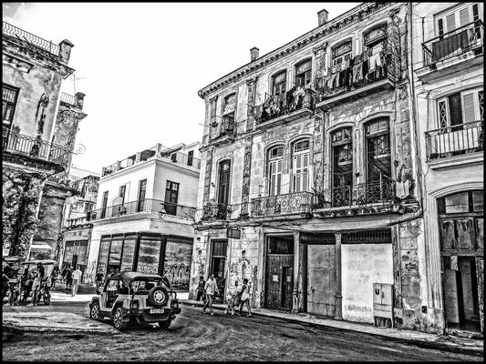 SPAZIERGANG DURCH HAVANNA....