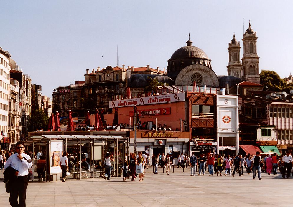 Spaziergang durch Istanbul (1): Taksim-Platz