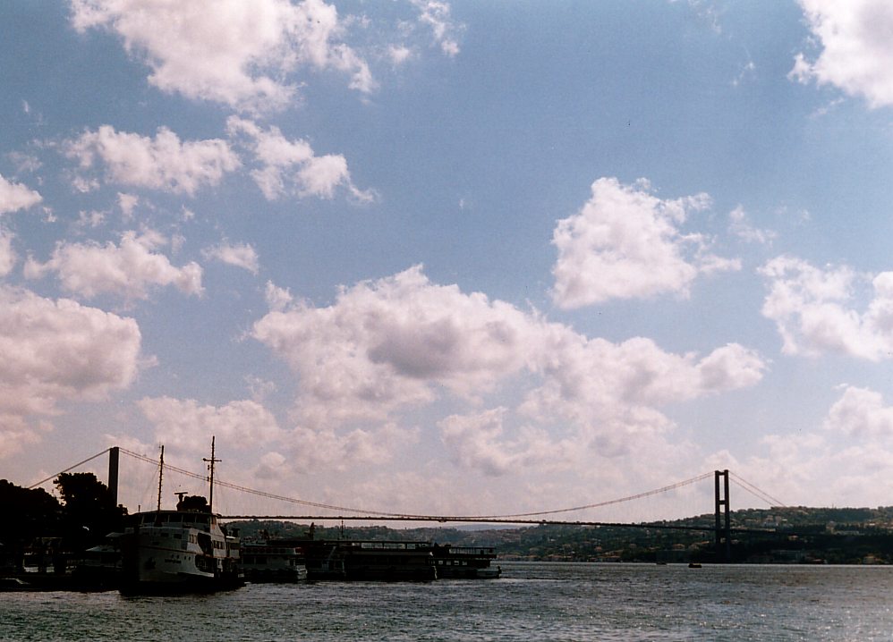 Spaziergang durch Istanbul (16): Brücke über den Bosporus