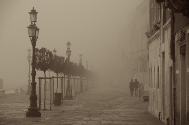 Spaziergang im Nebel