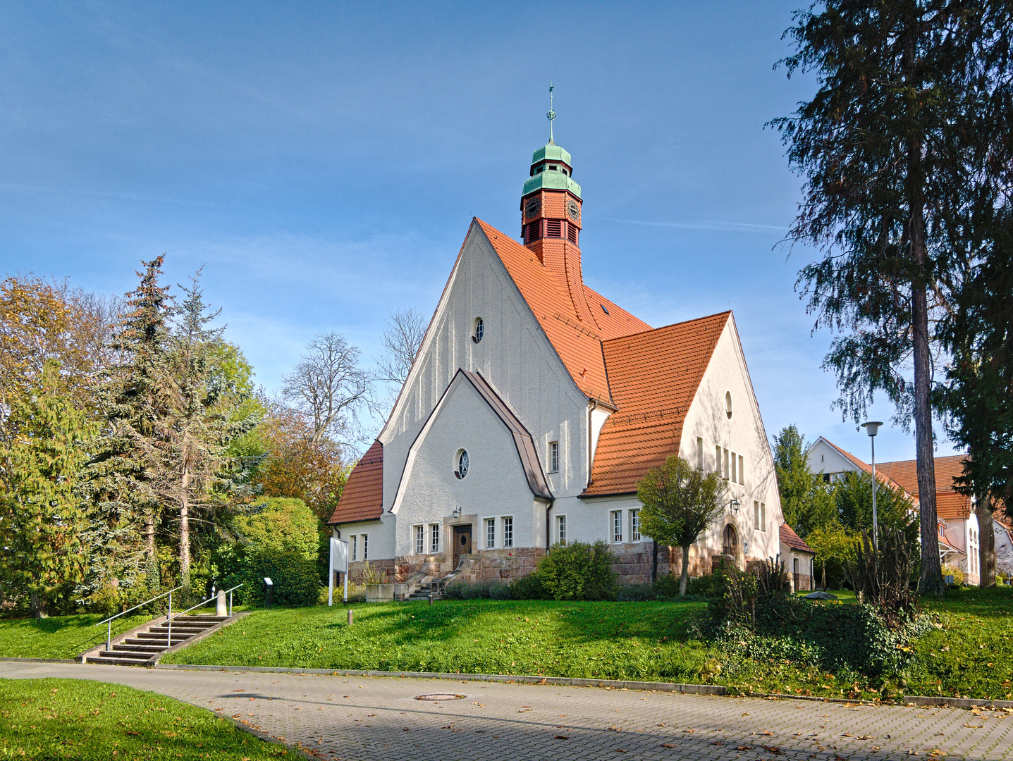 Spaziergang in der Rheinhessen-Fachklinik