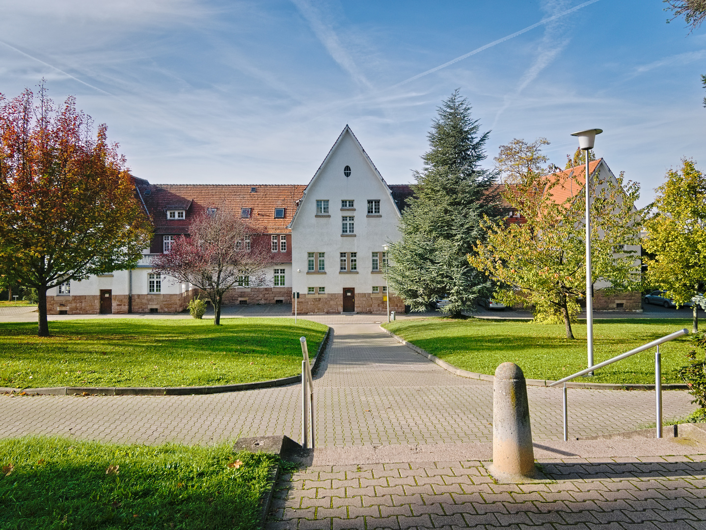 Spaziergang in der Rheinhessen-Fachklinik