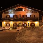 Spaziergang in Garmisch-Partenkirchen zur Weihnachtszeit. 2