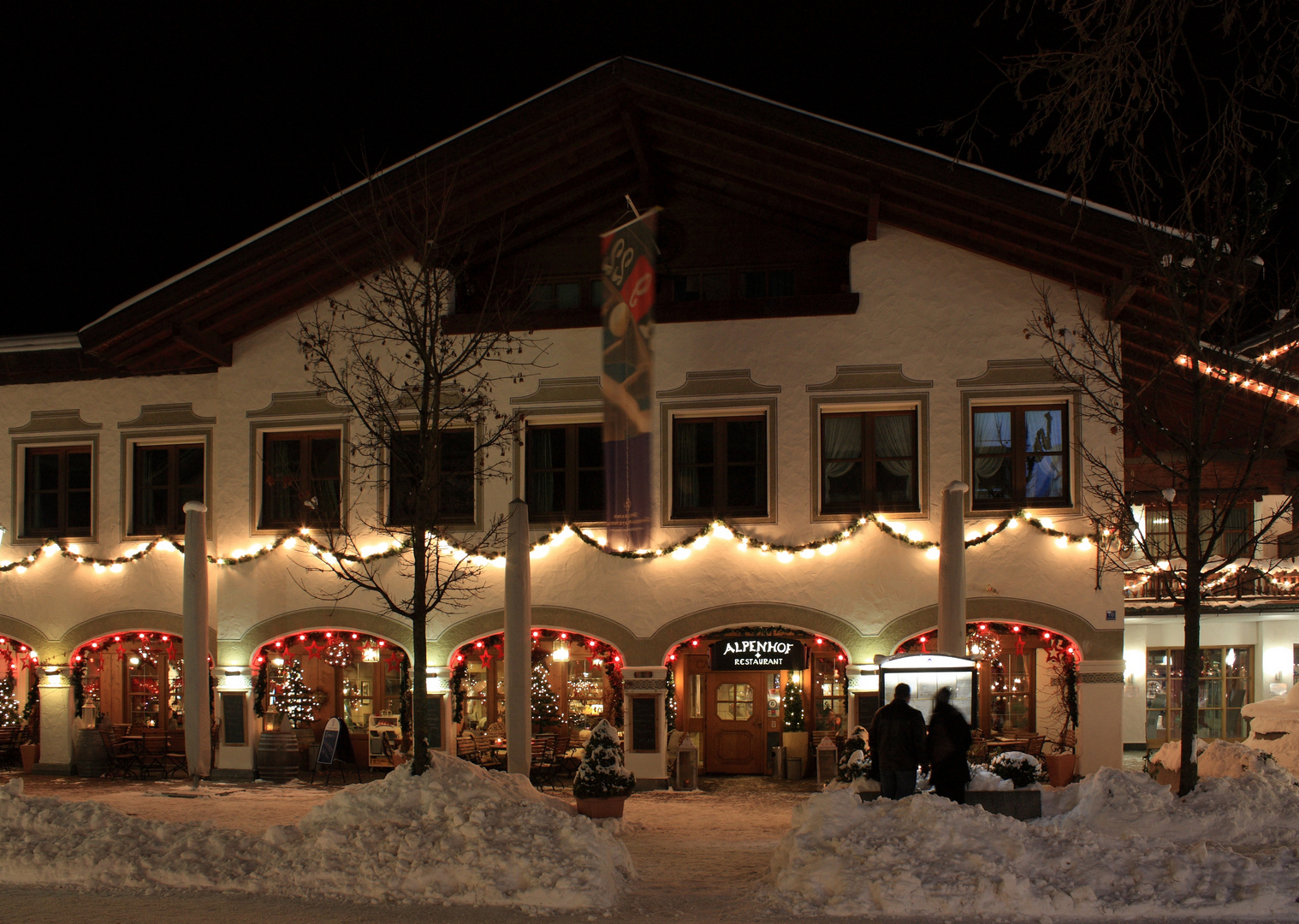 Spaziergang in Garmisch-Partenkirchen zur Weihnachtszeit._1