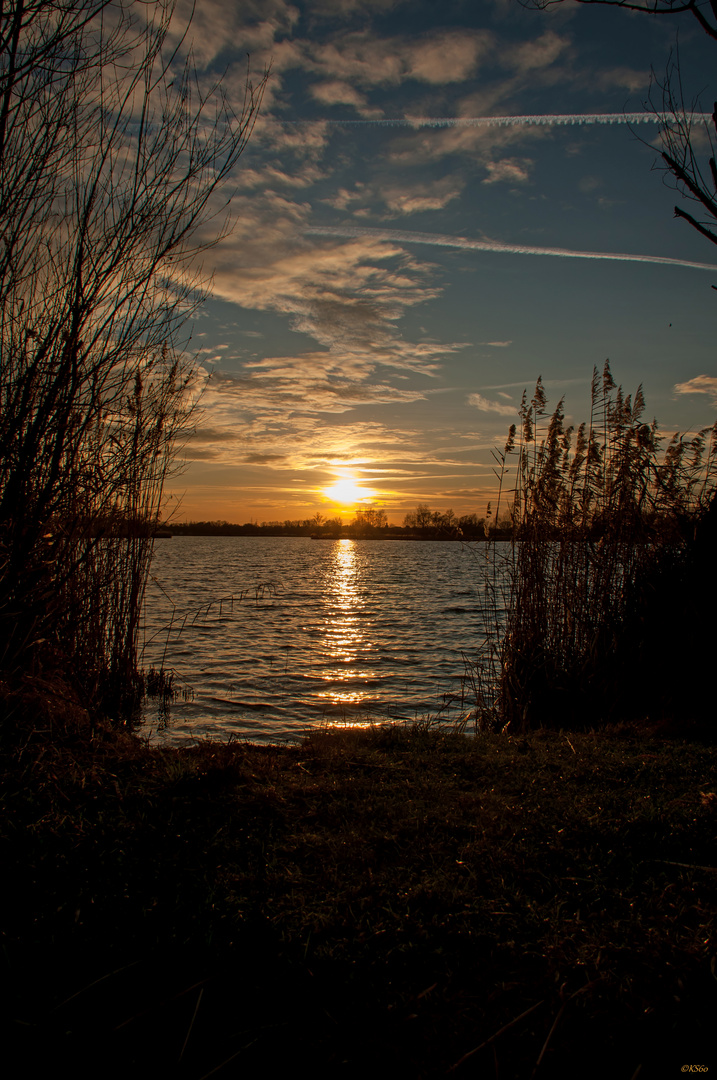 ... Spaziergang um den Erlichsee am 25.12.2015 - the sun goes down 1 ...