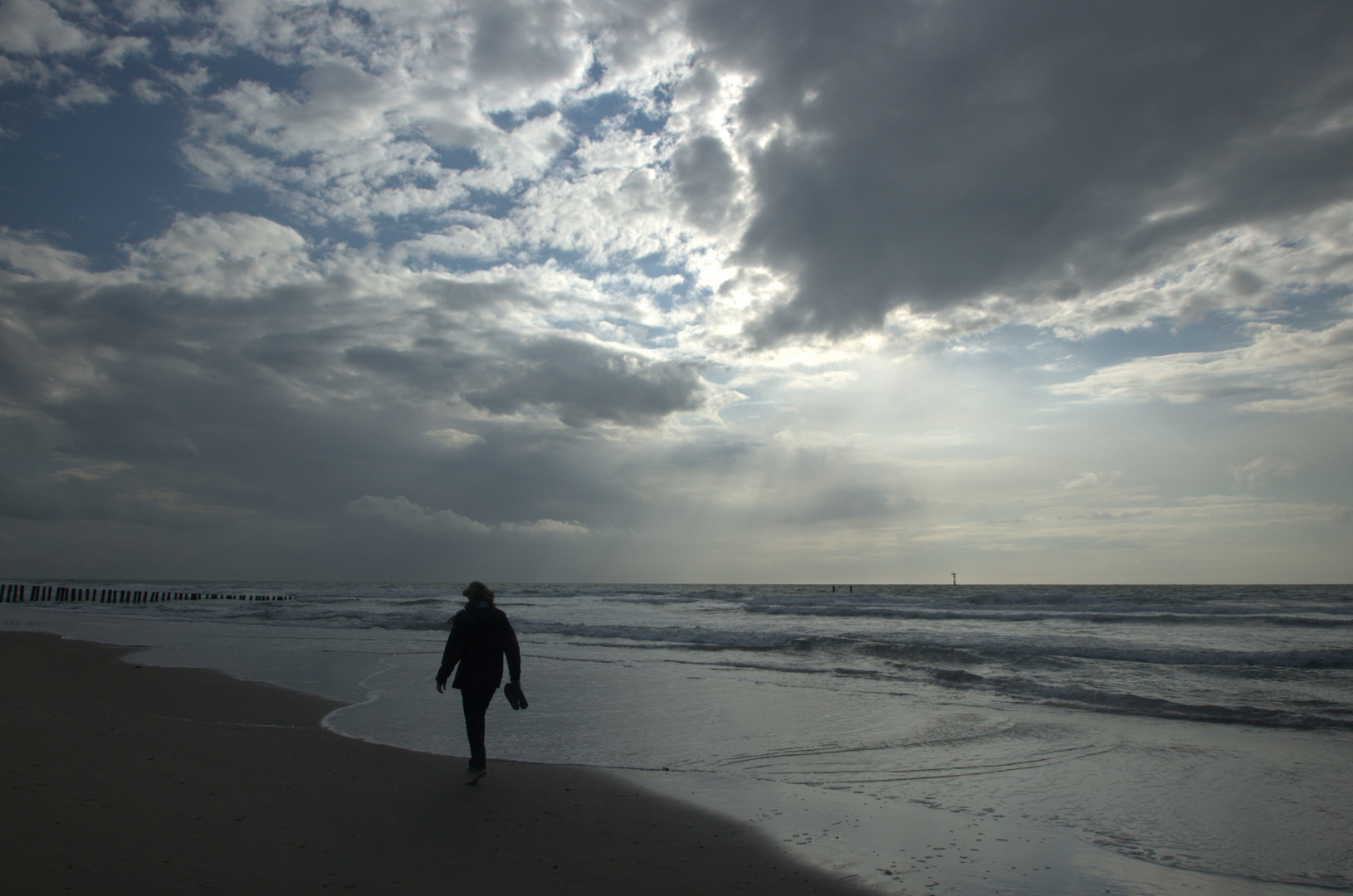 Spazierg#ngerin am Strand