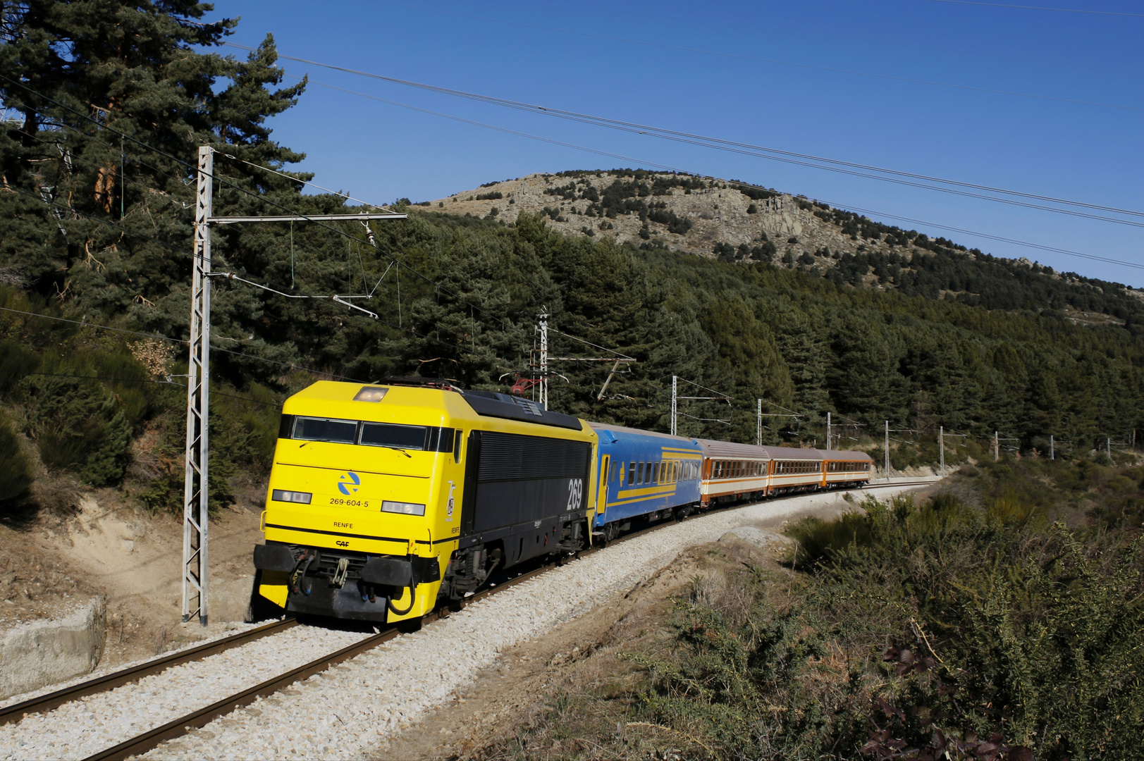 Special train of Alsa from Madrid-Chamartin to Segovia; Tablada, Madrid