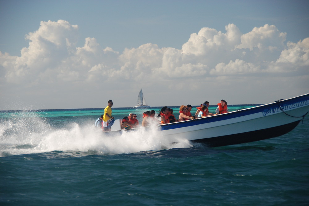 Speed Boat