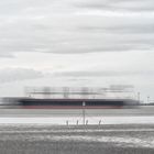 ... speedboat auf der elbe