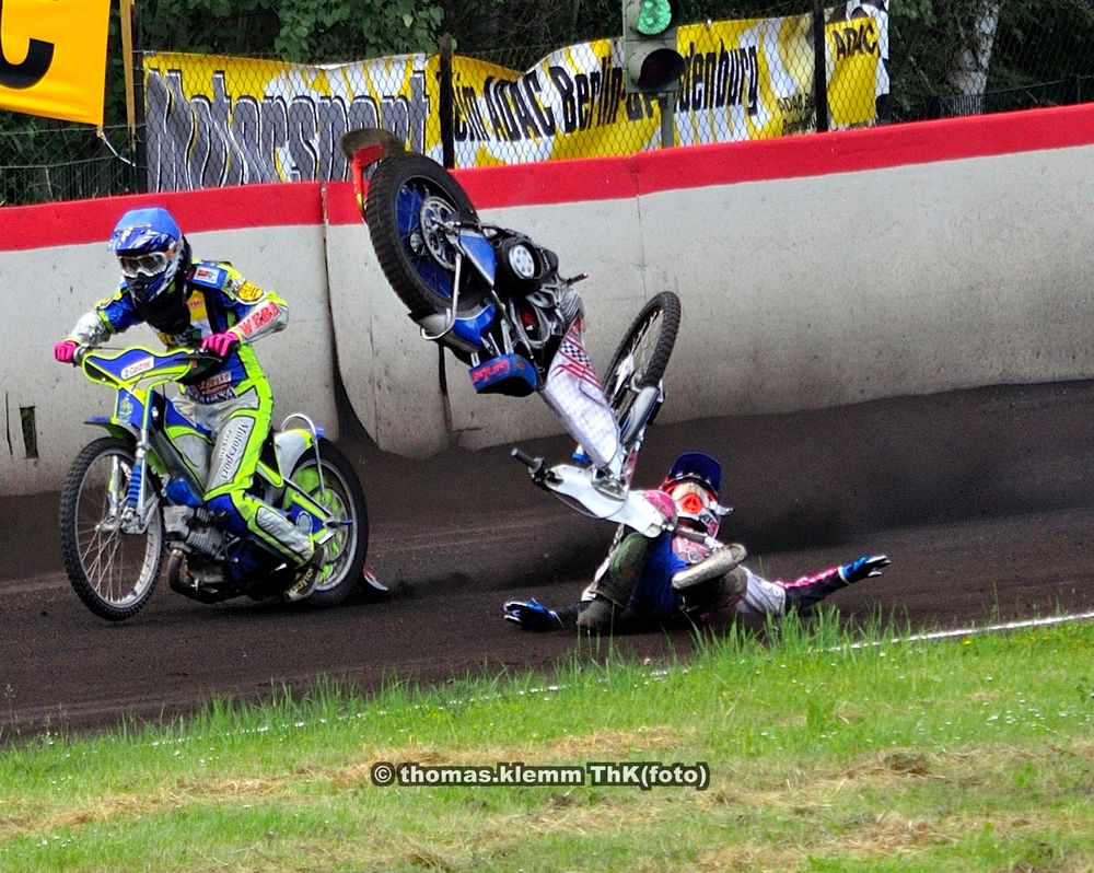 Speedway Start Crash