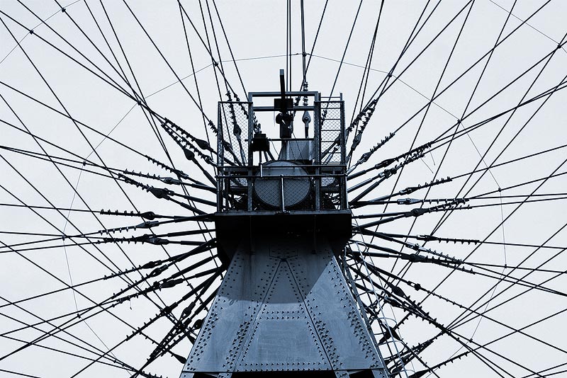 Speichen des Riesenrads im Prater