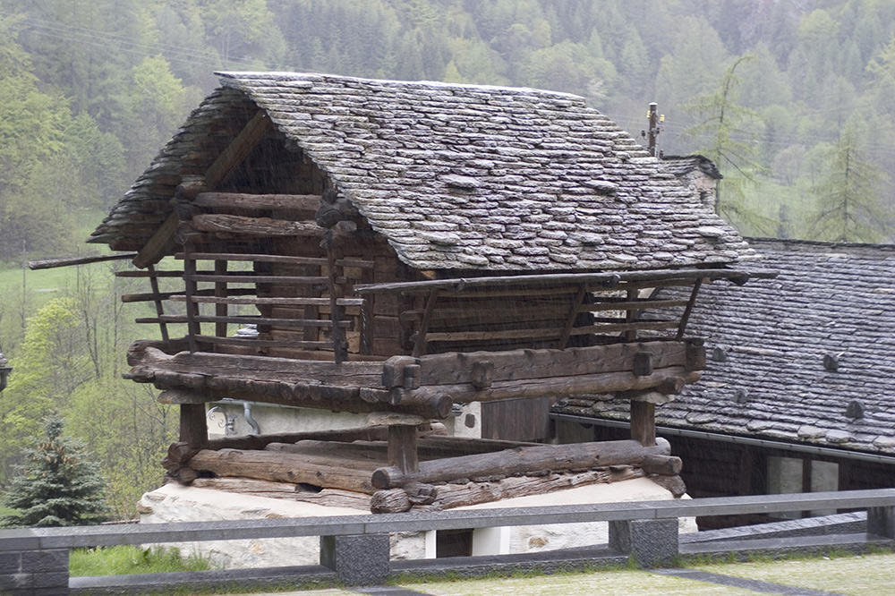 Speicher in Mogno / Kto.Tessin