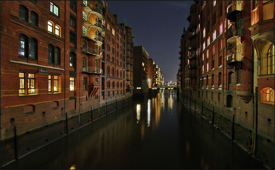 * Speicherstadt °°°