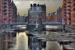 * Speicherstadt °^