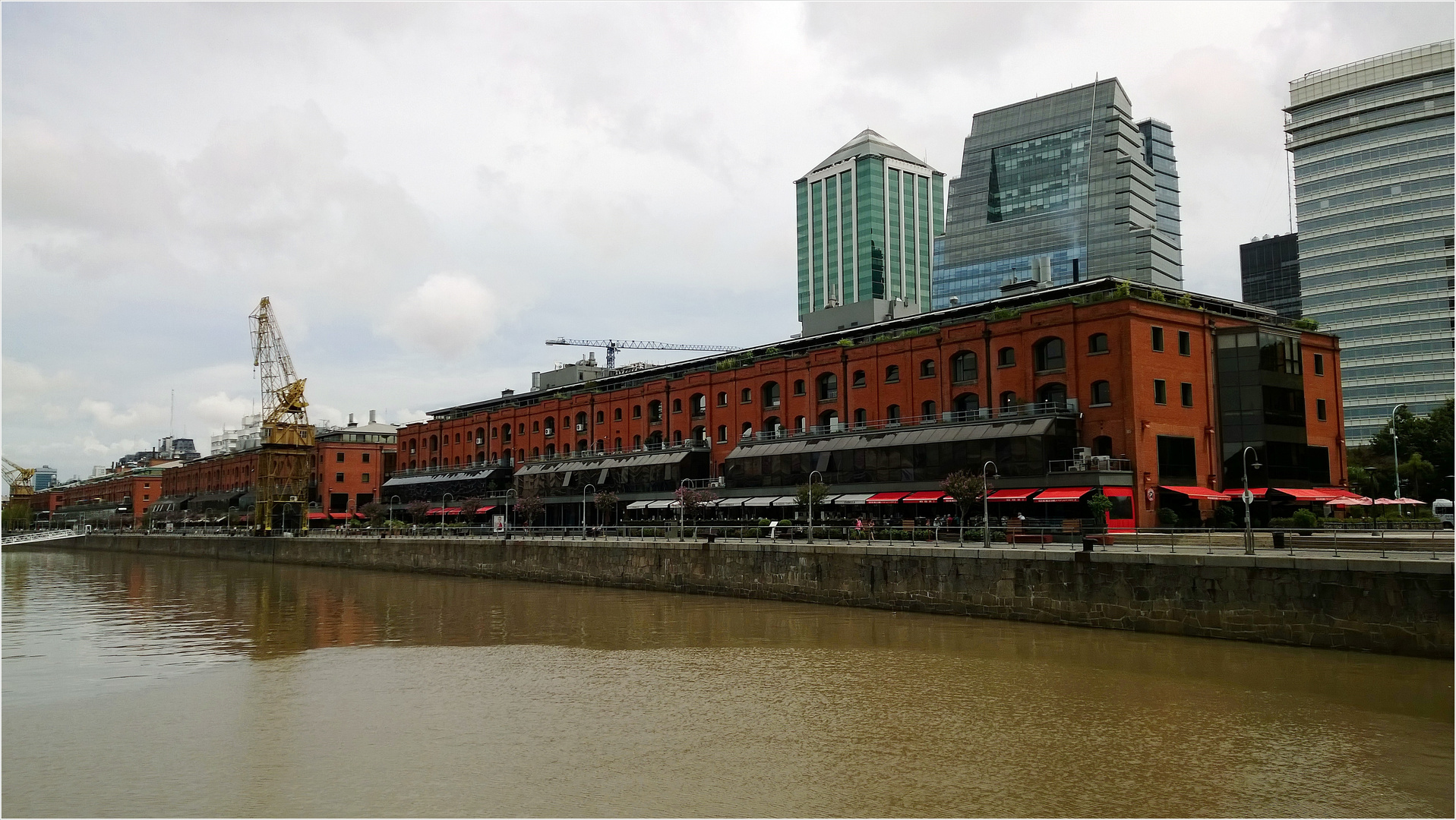 Speicherstadt am Rio de la Plata............