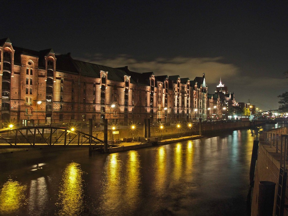 Speicherstadt at night