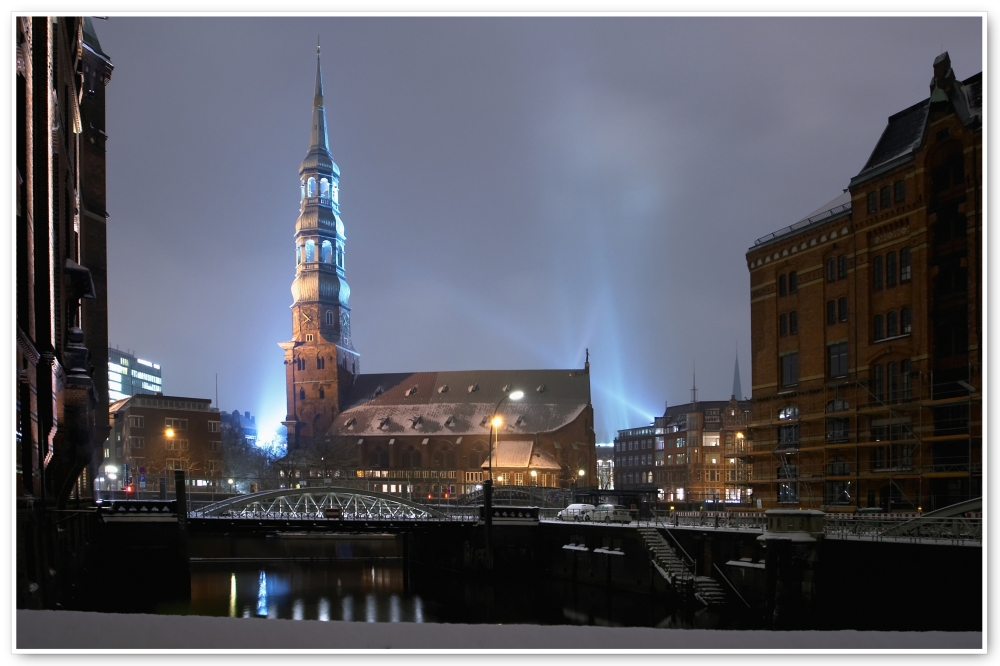 Speicherstadt bei Nacht