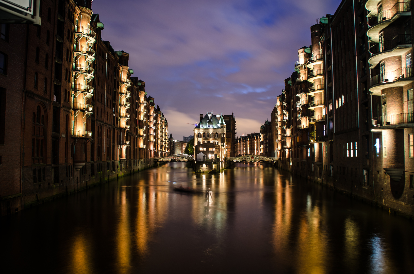 Speicherstadt bei Nacht 2